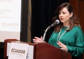 Ministra Illescas en Ecuador Day
